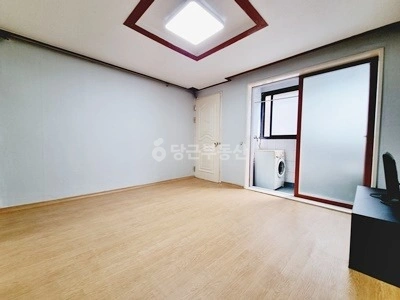 대전광역시 서구 둔산동 원룸 사진 1