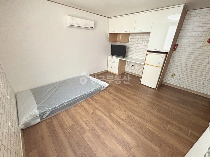 부산광역시 동래구 온천동 원룸 사진 1