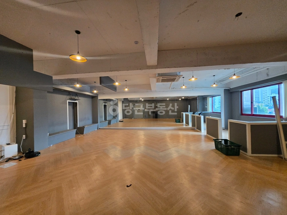충청남도 천안시 서북구 쌍용동 상가 사진 1