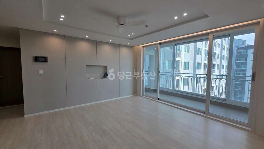 부산광역시 북구 화명동 아파트 사진 1