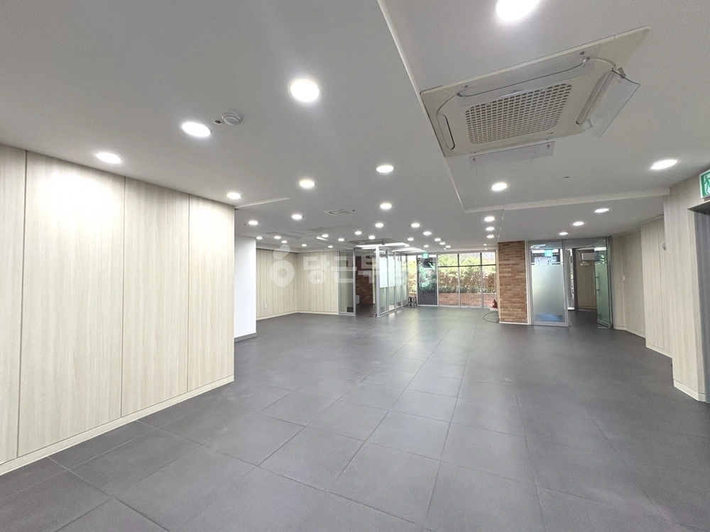 서울특별시 강남구 역삼동 사무실 사진 1