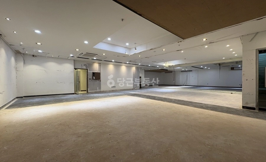 서울특별시 강남구 신사동 사무실 사진 1
