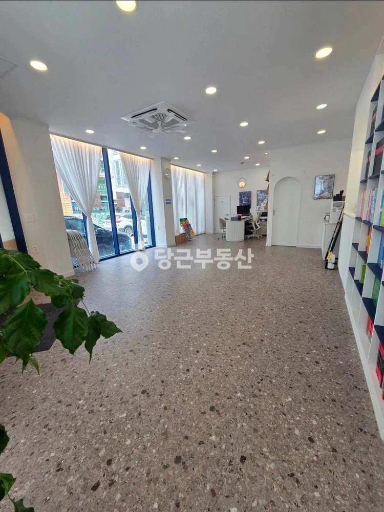 전남광주통합특별시 북구 일곡동 상가 사진 1