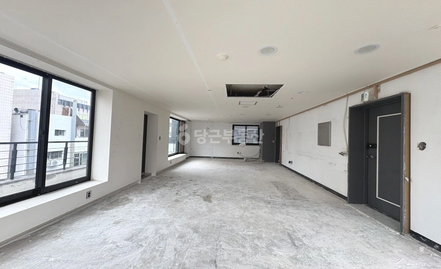서울특별시 강남구 신사동 상가 사진 1