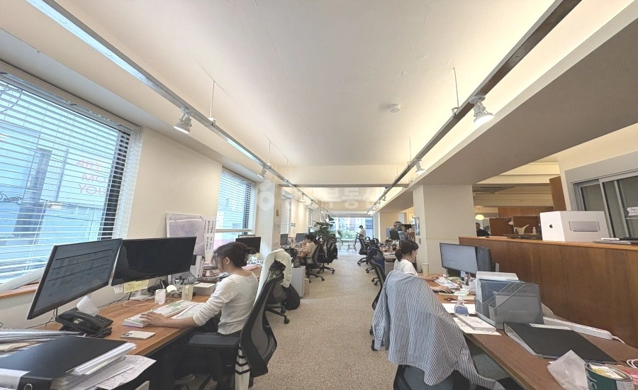 서울특별시 강남구 신사동 상가 사진 1