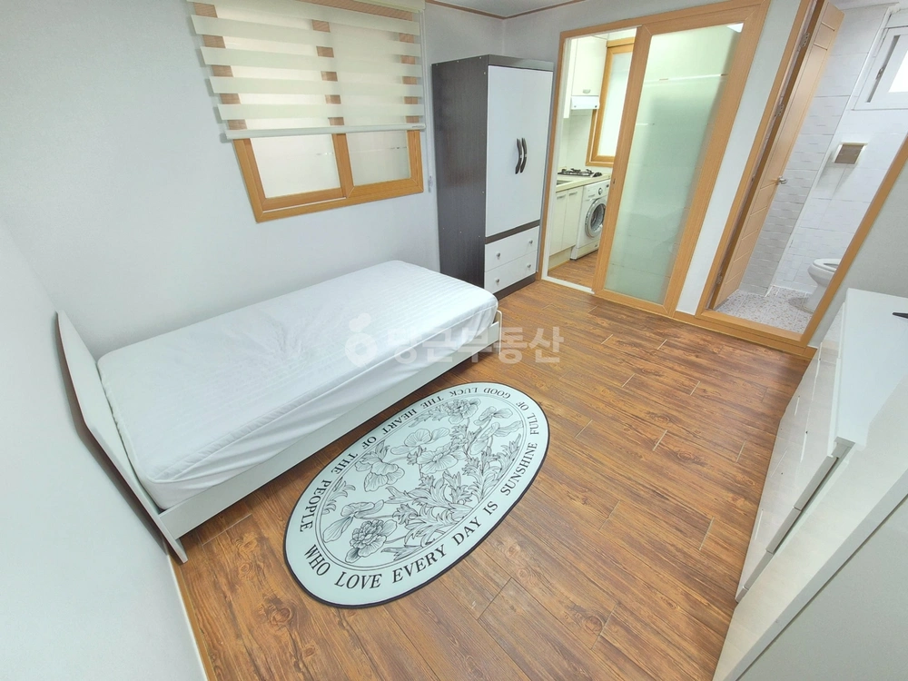 부산광역시 남구 대연동 원룸 사진 1