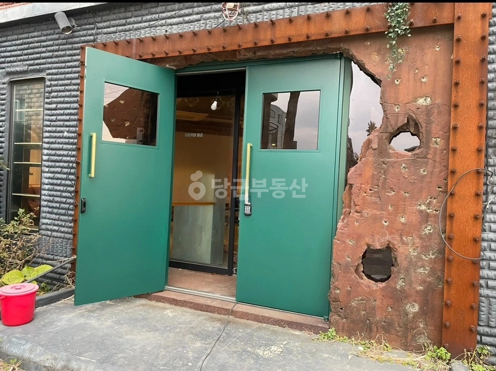 제주특별자치도 제주시 조천읍 상가 사진 1
