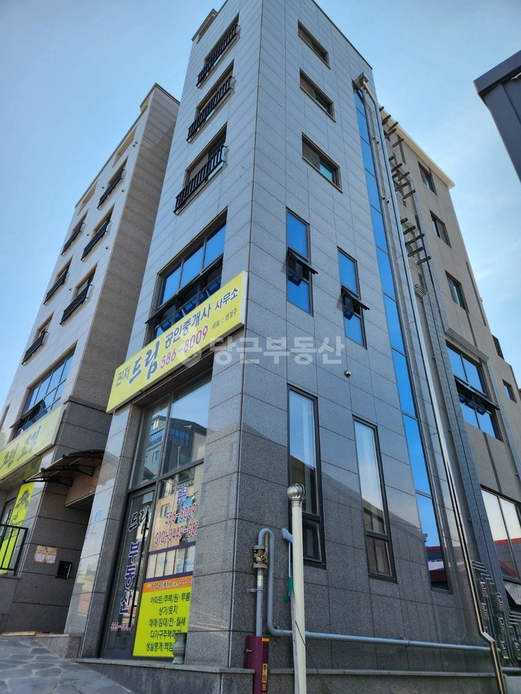 대전광역시 서구 관저동 상가 사진 1