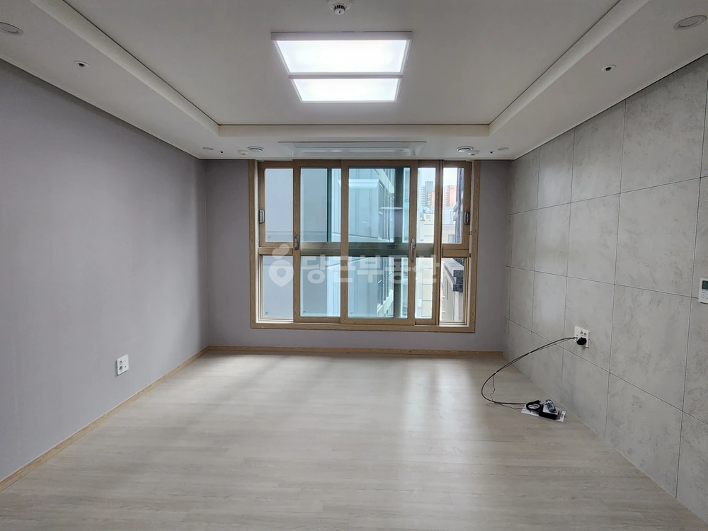 부산광역시 연제구 연산동 아파트 사진 1
