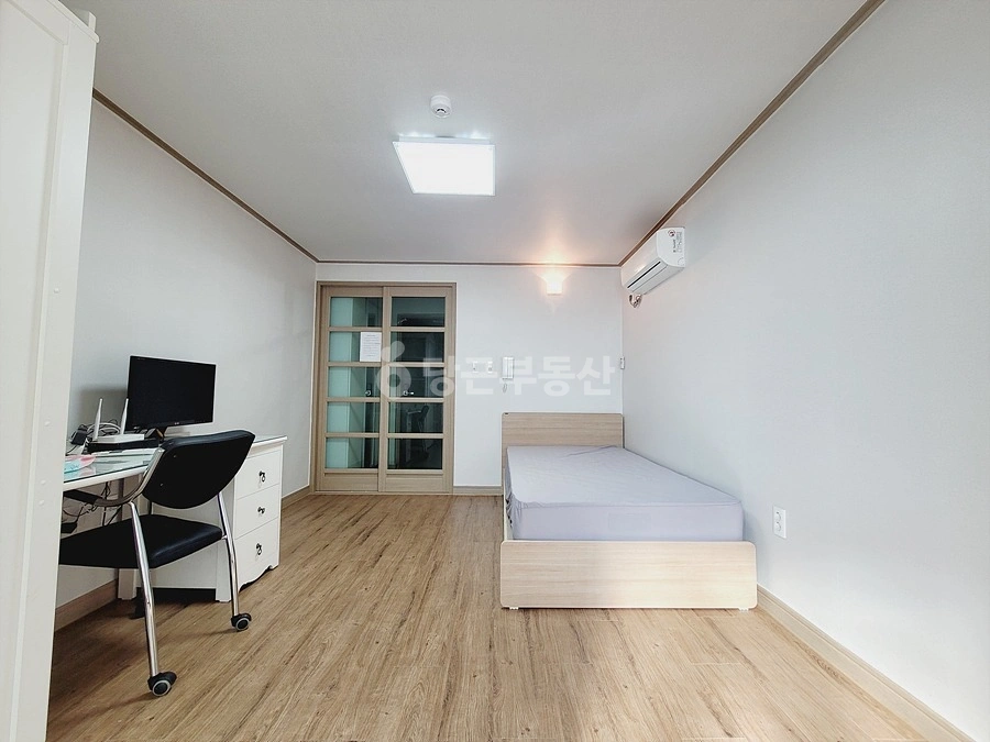 부산광역시 금정구 장전동 원룸 사진 1