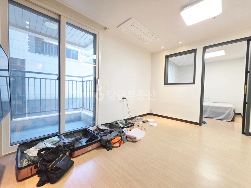 부산광역시 수영구 민락동 원룸 사진 1