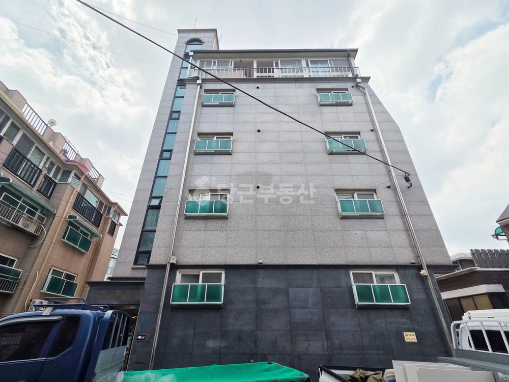 서울특별시 동작구 상도동 원룸 사진 1