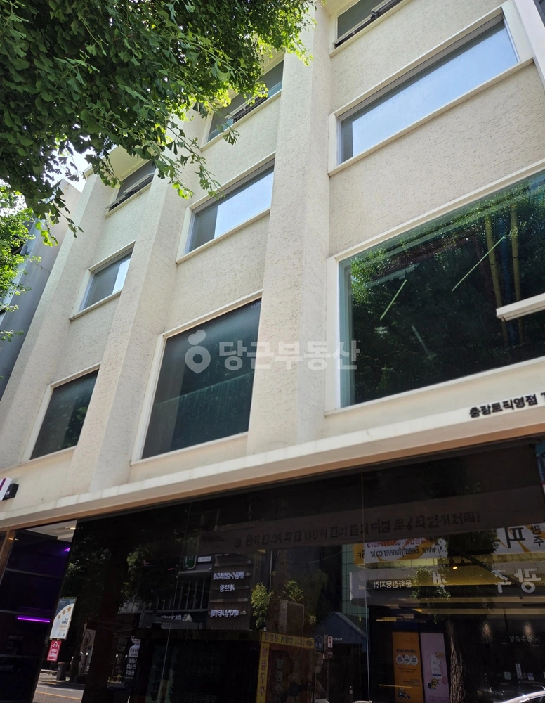 전남광주통합특별시 동구 충장로1가 상가 사진 1