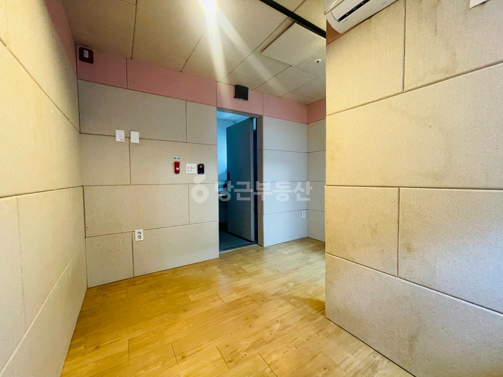 서울특별시 서대문구 창천동 사무실 사진 1