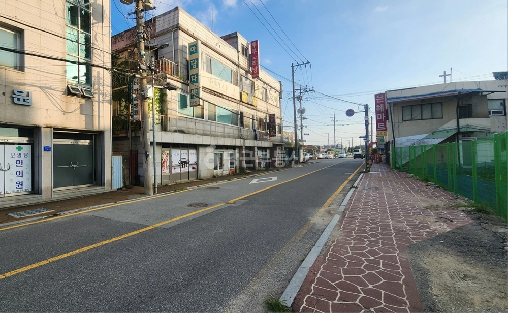 충청남도 논산시 반월동 건물 사진 1