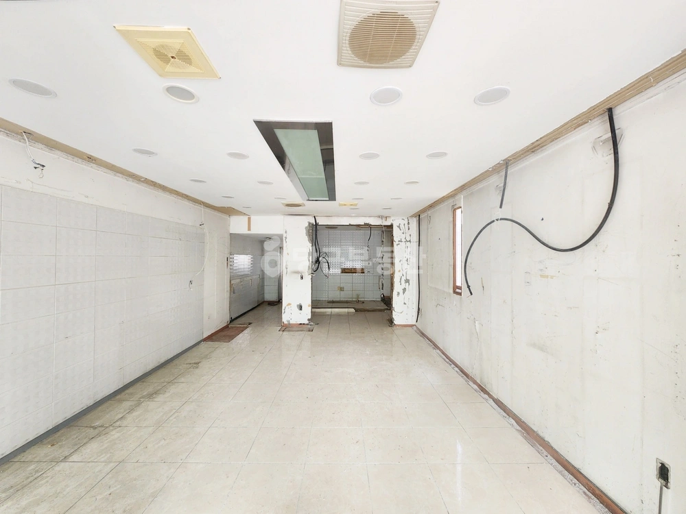 경상남도 창원시 의창구 팔용동 상가 사진 1