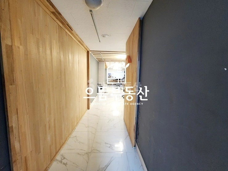 서울특별시 마포구 성산동 사무실 사진 1
