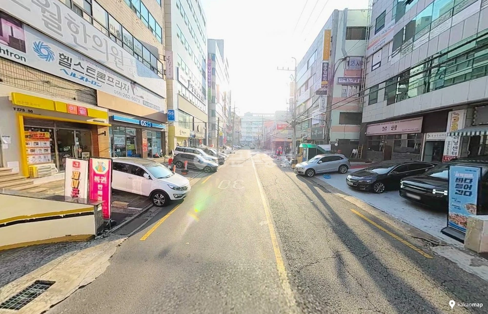 경상남도 창원시 성산구 상남동 상가 사진 1