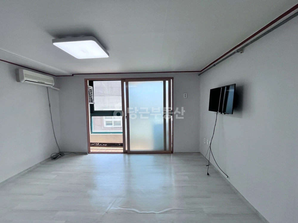 대전광역시 서구 괴정동 원룸 사진 1