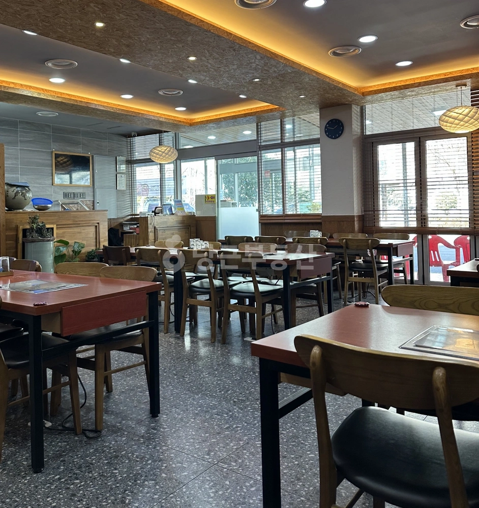 전남광주통합특별시 서구 동천동 상가 사진 1