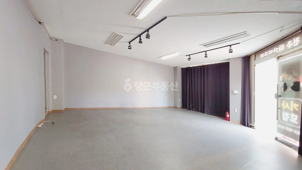 전북특별자치도 전주시 덕진구 덕진동2가 상가 사진 1