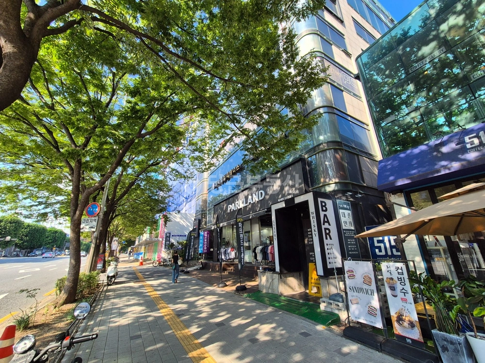 서울특별시 강동구 둔촌동 상가 사진 1