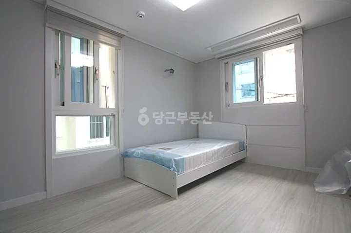 대전광역시 유성구 전민동 원룸 사진 1
