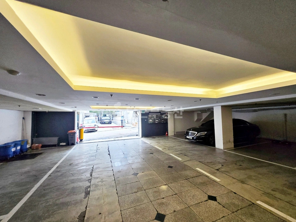 서울특별시 강남구 역삼동 원룸 사진 1