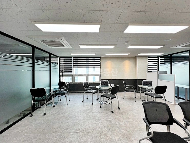 서울특별시 강남구 역삼동 사무실 사진 1