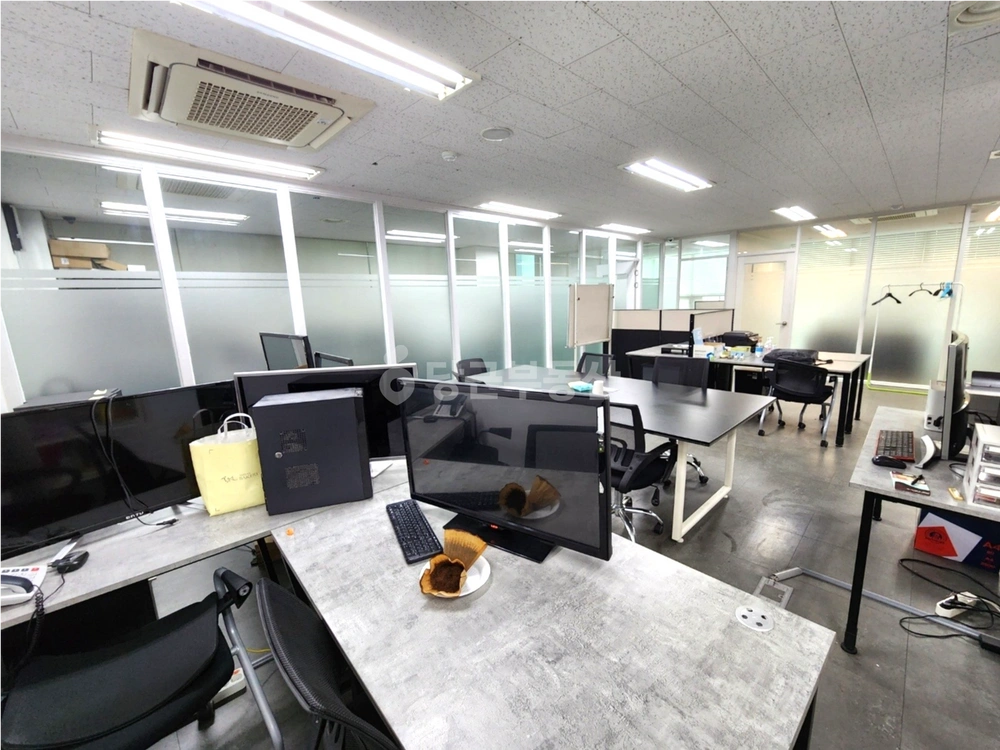 서울특별시 강남구 역삼동 사무실 사진 1