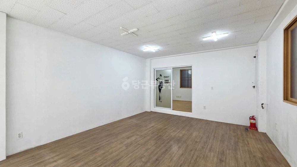 충청북도 청주시 흥덕구 복대동 상가 사진 1