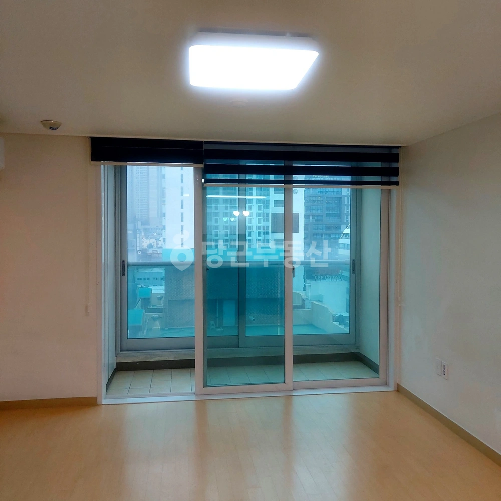부산광역시 부산진구 전포동 원룸 사진 1