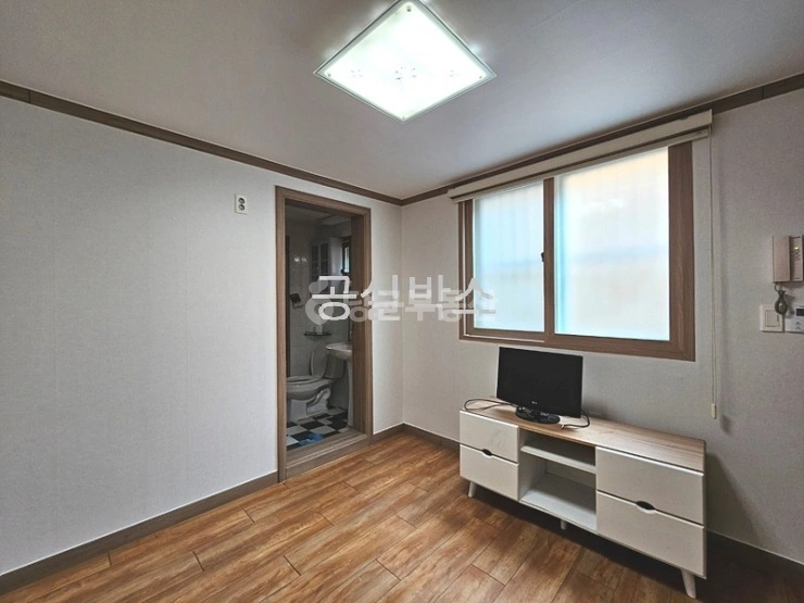 대전광역시 유성구 원내동 원룸 사진 1