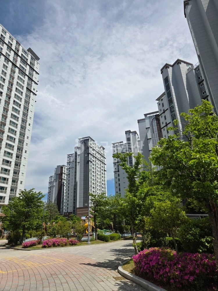 경상남도 진주시 충무공동 아파트 사진 1
