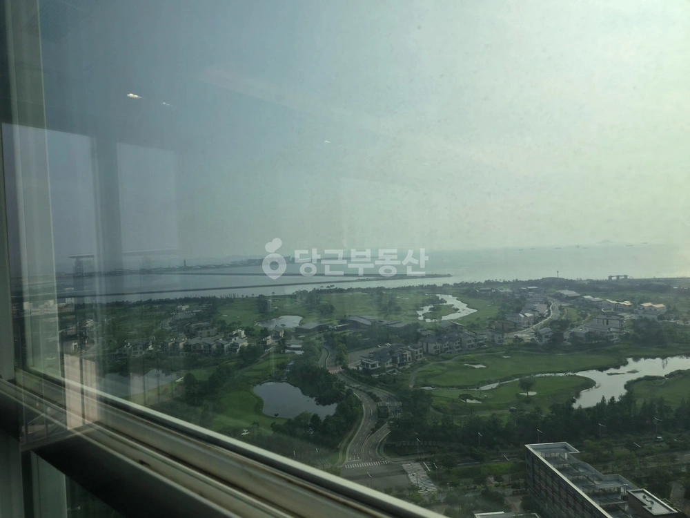인천광역시 연수구 송도동 아파트 사진 1