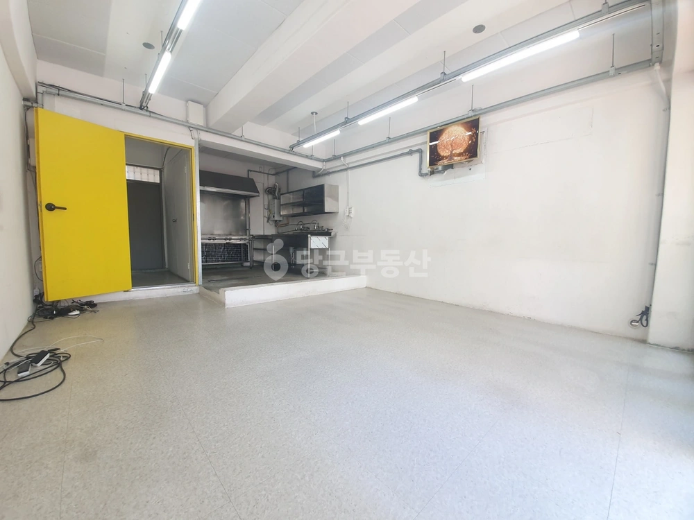 대구광역시 남구 대명동 상가 사진 1