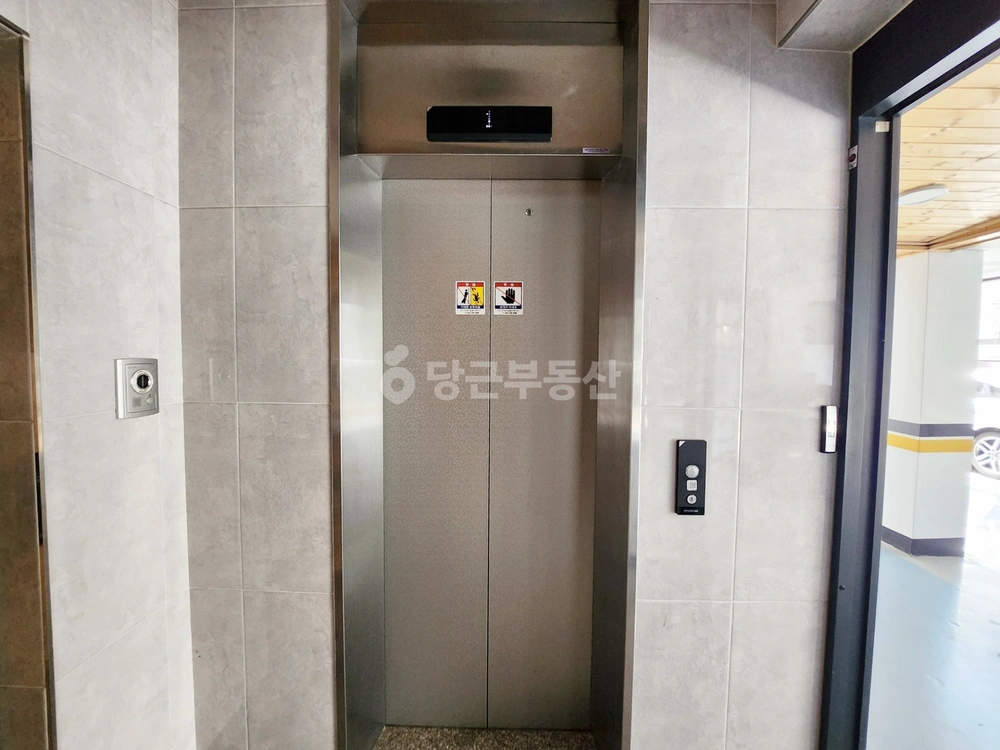 대전광역시 서구 월평동 원룸 사진 1
