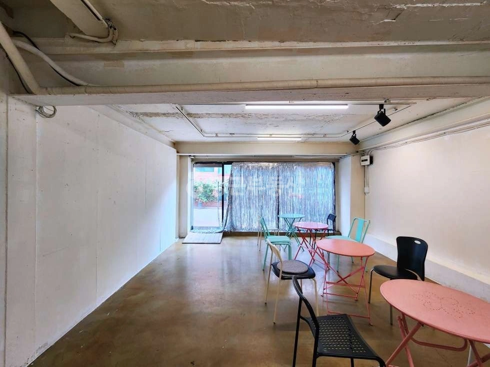 서울특별시 마포구 서교동 상가 사진 1