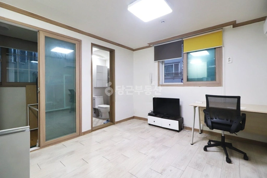 대전광역시 유성구 반석동 원룸 사진 1