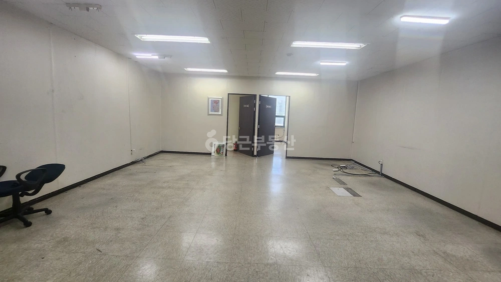 부산광역시 연제구 거제동 사무실 사진 1