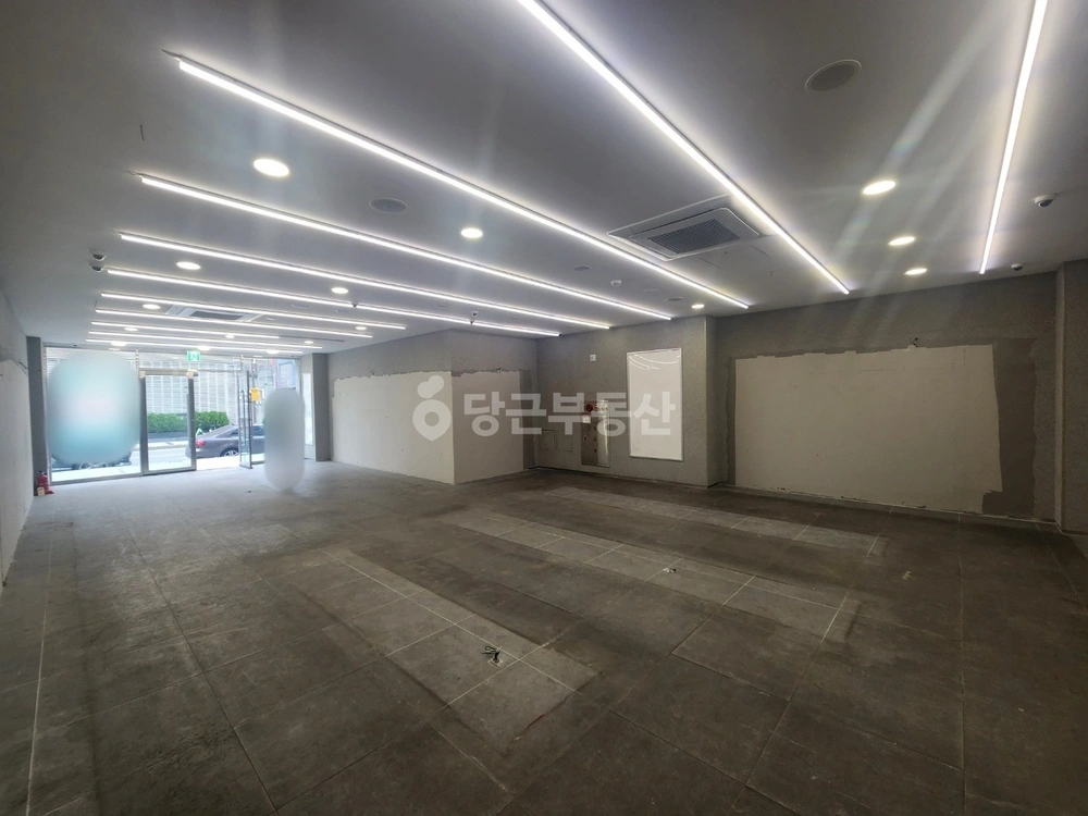 서울특별시 서초구 방배동 상가 사진 1