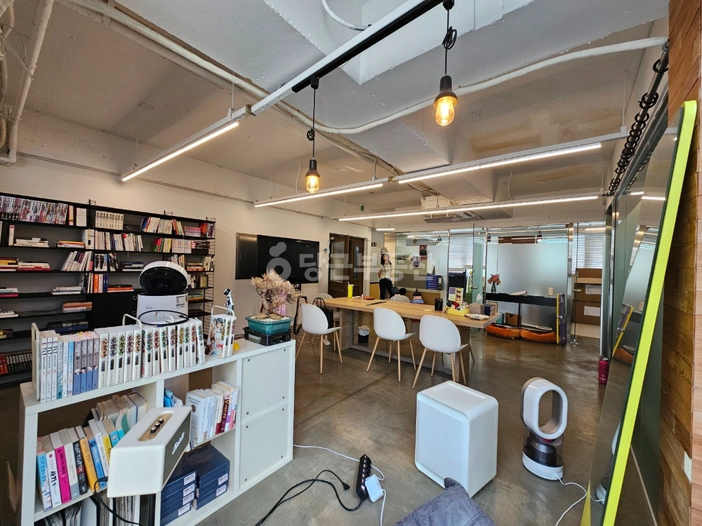 서울특별시 강남구 논현동 사무실 사진 1