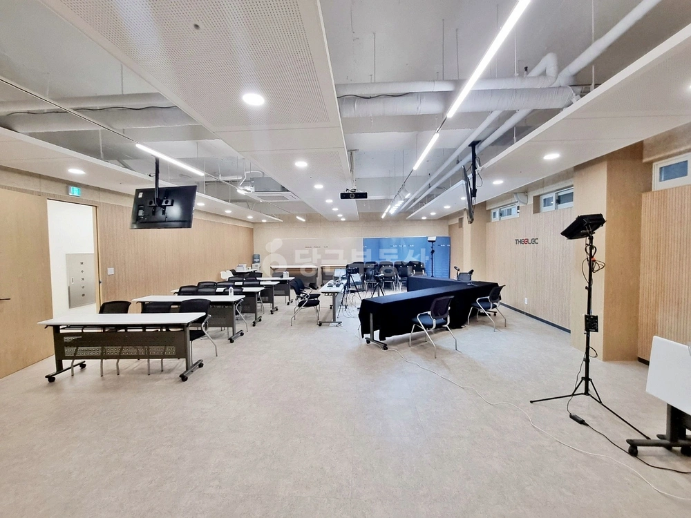 서울특별시 강남구 역삼동 사무실 사진 1