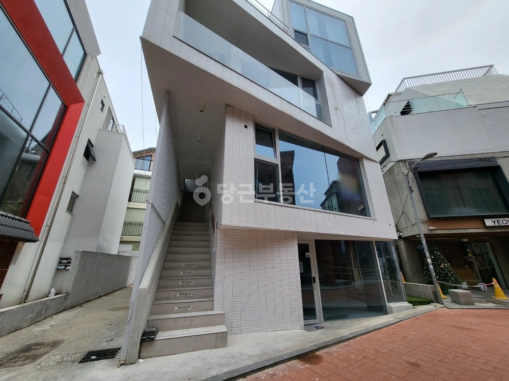 서울특별시 마포구 연남동 상가 사진 1