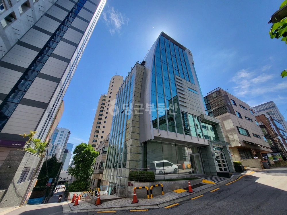 서울특별시 강남구 역삼동 사무실 사진 1