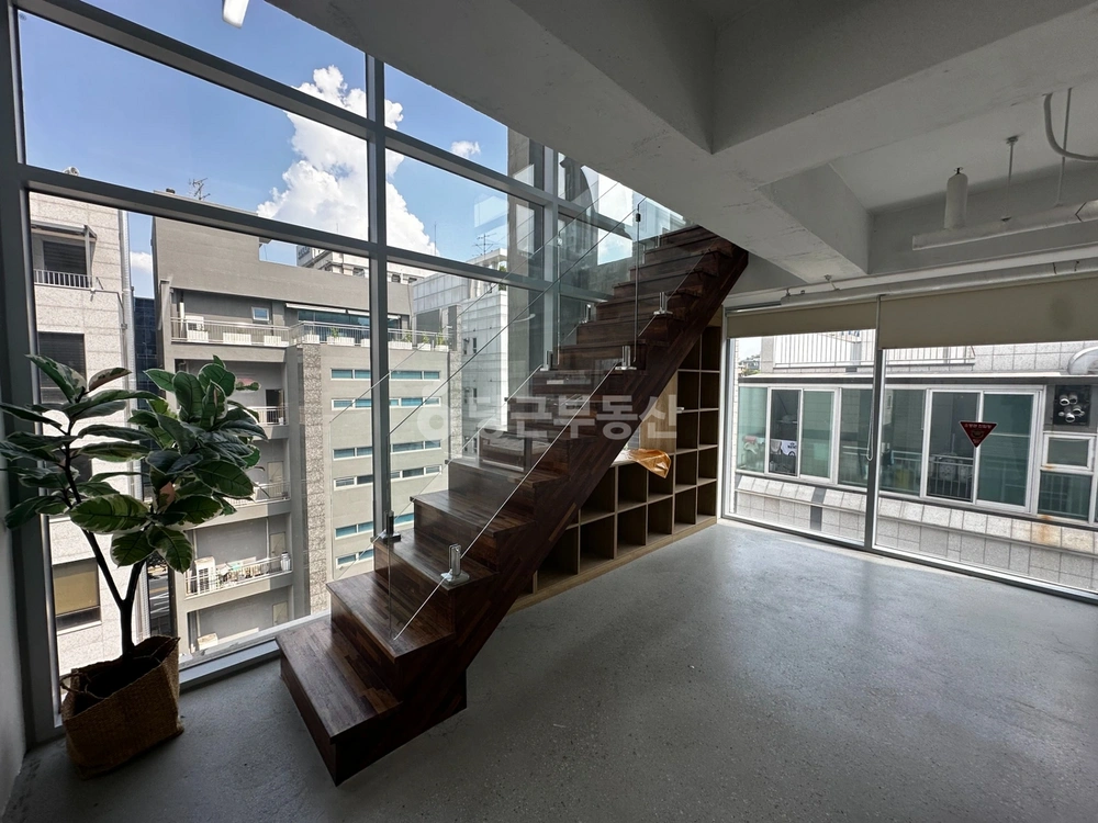 서울특별시 강남구 역삼동 사무실 사진 1