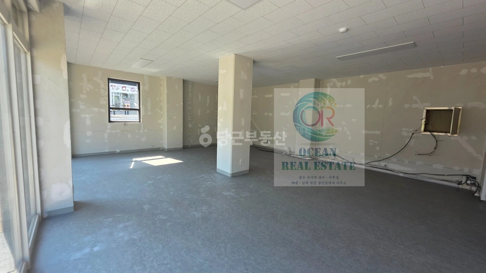 전남광주통합특별시 동구 용산동 상가 사진 1
