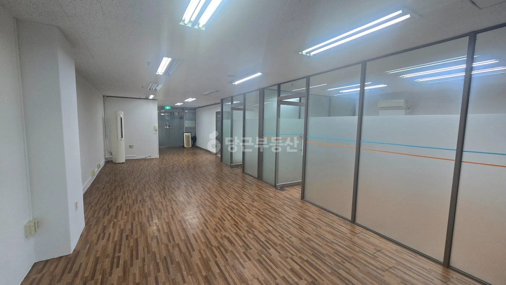 경기도 고양시 일산동구 장항동 사무실 사진 1