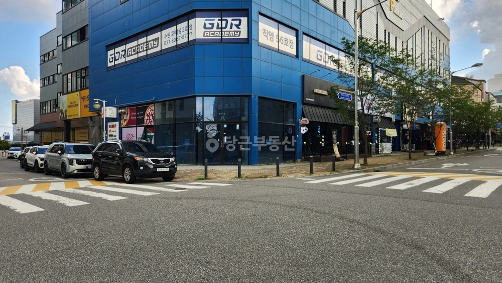 경기도 수원시 권선구 금곡동 상가 사진 1