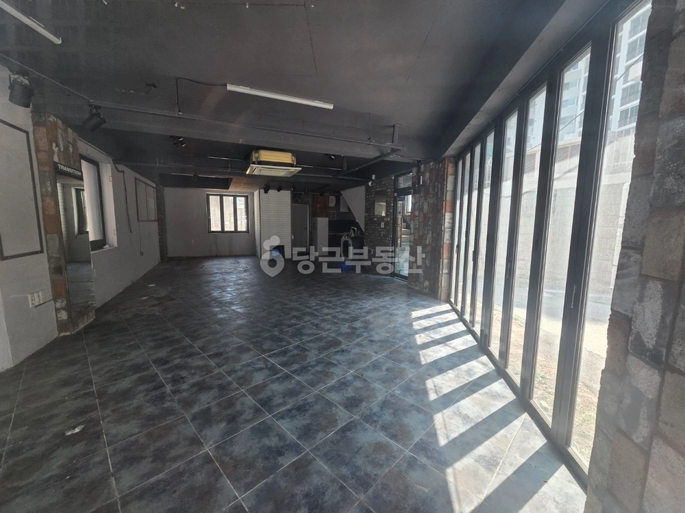 부산광역시 금정구 장전동 상가 사진 1